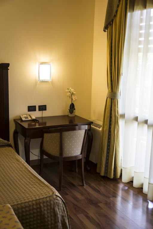 Hotel Regio Rubiera Værelse billede